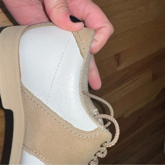 FootJoy Saddle Golf Shoes - Picture 3 of 7